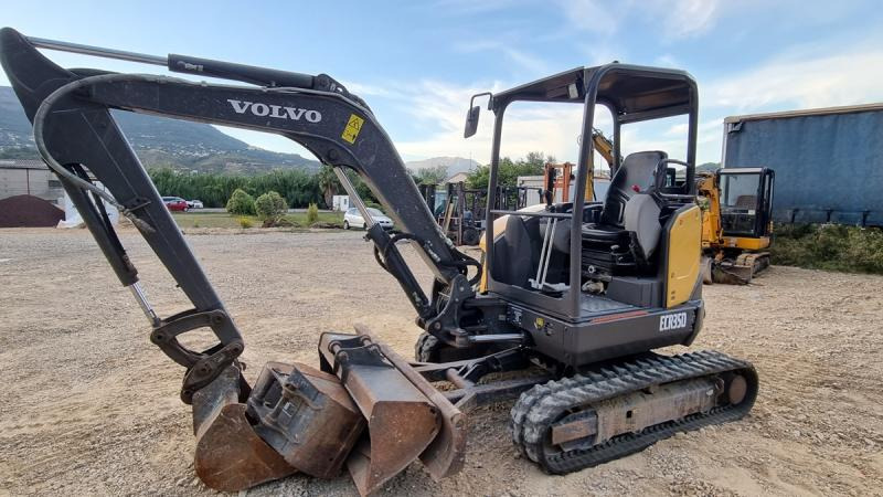 Volvo ECR35D - Mini bager: slika Volvo ECR35D - Mini bager Volvo ECR35D - Mini bager: slika Volvo ECR35D - Mini bager