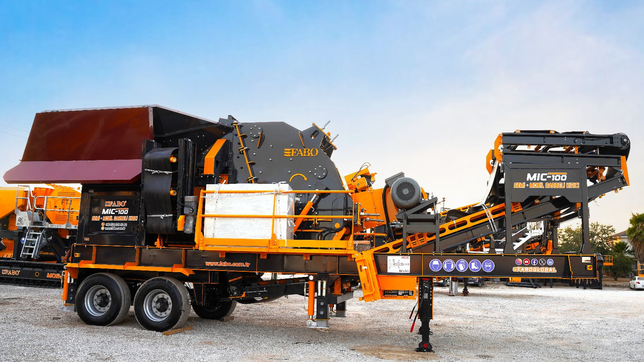FABO Mobile crusher - Mobilna drobilica: slika FABO Mobile crusher - Mobilna drobilica FABO Mobile crusher - Mobilna drobilica: slika FABO Mobile crusher - Mobilna drobilica