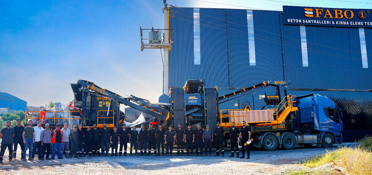 FABO Mobile crusher - Mobilna drobilica: slika FABO Mobile crusher - Mobilna drobilica FABO Mobile crusher - Mobilna drobilica: slika FABO Mobile crusher - Mobilna drobilica