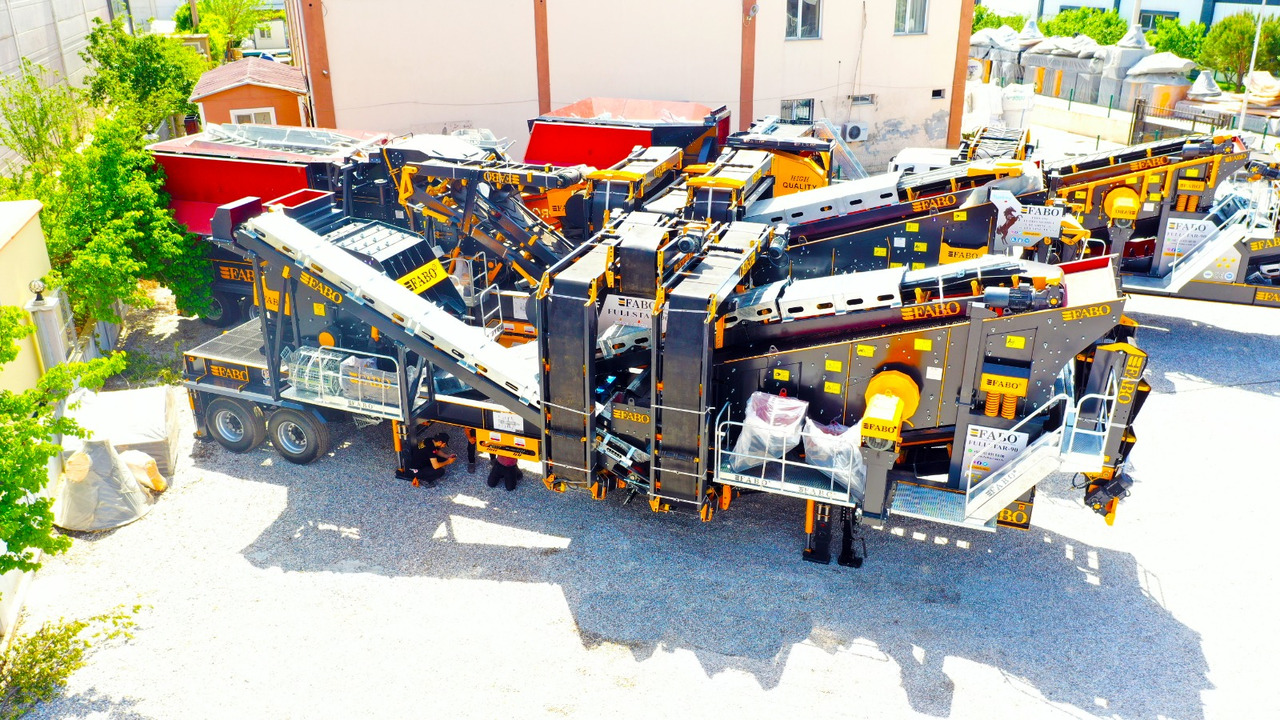 FABO Mobile crusher - Mobilna drobilica: slika FABO Mobile crusher - Mobilna drobilica FABO Mobile crusher - Mobilna drobilica: slika FABO Mobile crusher - Mobilna drobilica