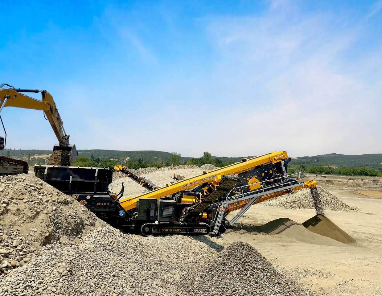 FABO Mobile crusher - Mobilna drobilica: slika FABO Mobile crusher - Mobilna drobilica FABO Mobile crusher - Mobilna drobilica: slika FABO Mobile crusher - Mobilna drobilica