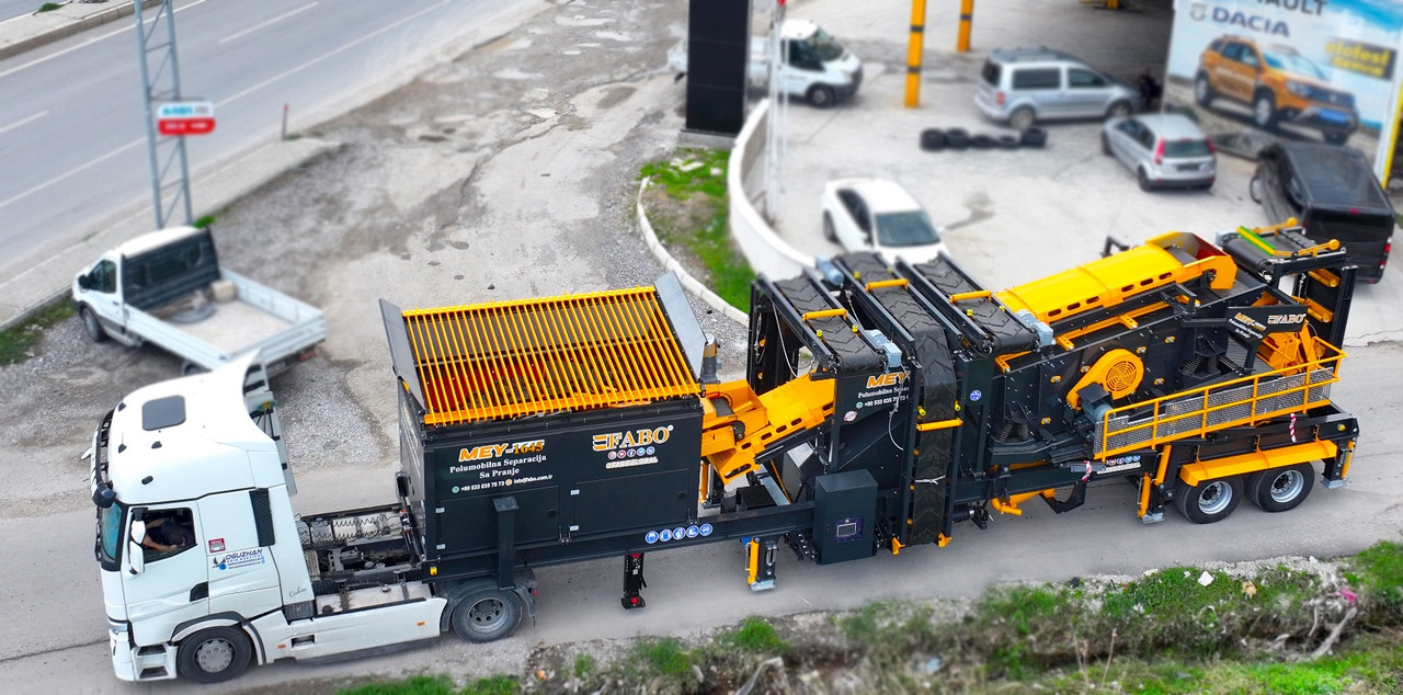 FABO Mobile crusher - Mobilna drobilica: slika FABO Mobile crusher - Mobilna drobilica FABO Mobile crusher - Mobilna drobilica: slika FABO Mobile crusher - Mobilna drobilica
