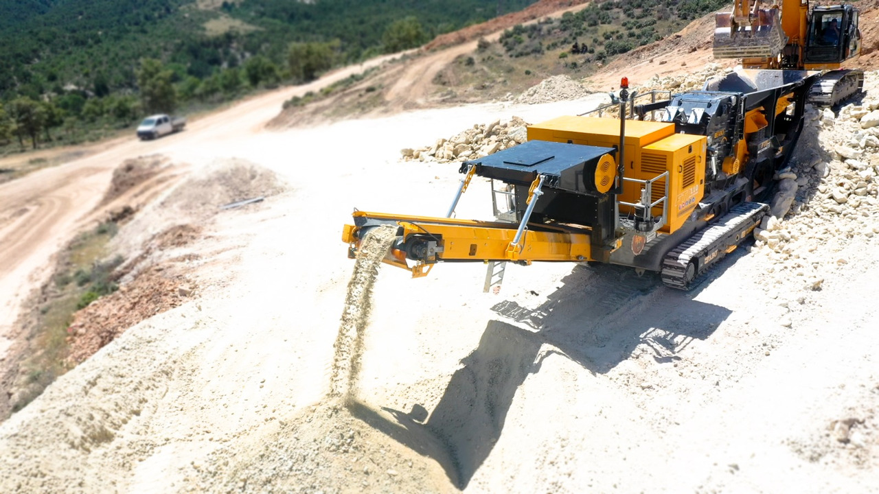 FABO Mobile crusher - Mobilna drobilica: slika FABO Mobile crusher - Mobilna drobilica FABO Mobile crusher - Mobilna drobilica: slika FABO Mobile crusher - Mobilna drobilica