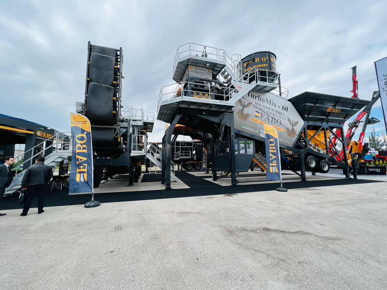 FABO mobile concrete batching plant - Betonara: slika FABO mobile concrete batching plant - Betonara FABO mobile concrete batching plant - Betonara: slika FABO mobile concrete batching plant - Betonara