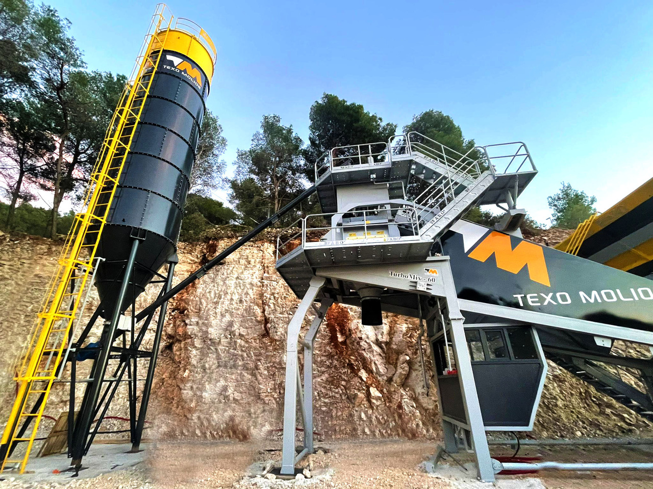 FABO mobile concrete batching plant - Betonara: slika FABO mobile concrete batching plant - Betonara FABO mobile concrete batching plant - Betonara: slika FABO mobile concrete batching plant - Betonara