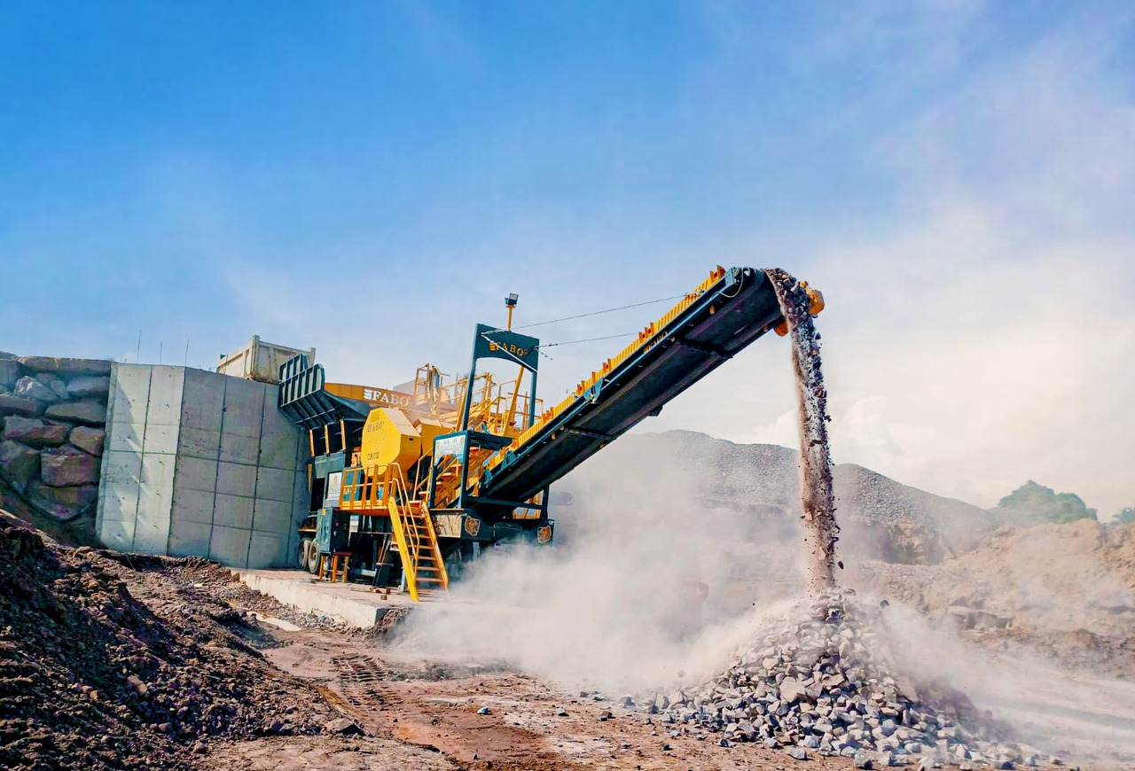 FABO mobile jaw crusher - Čeljusna drobilica: slika FABO mobile jaw crusher - Čeljusna drobilica FABO mobile jaw crusher - Čeljusna drobilica: slika FABO mobile jaw crusher - Čeljusna drobilica