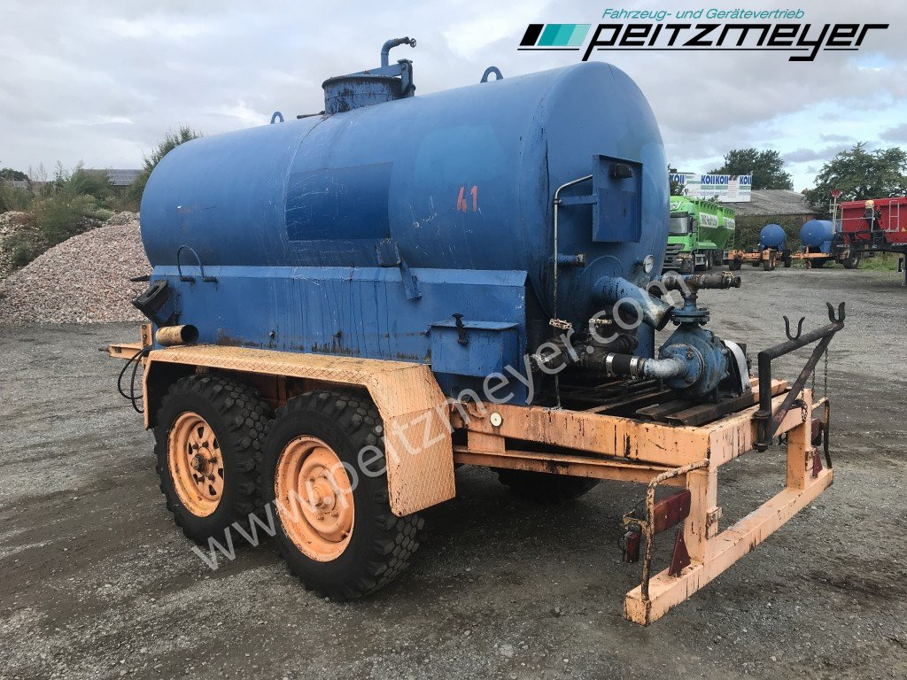 BATHE TANDEMANHÄNGER Bitum / Teerkocher 3,5 m³ Hatz Diesel-Motor 1 B 40 - Šprica za emulziju: slika BATHE TANDEMANHÄNGER Bitum / Teerkocher 3,5 m³ Hatz Diesel-Motor 1 B 40 - Šprica za emulziju BATHE TANDEMANHÄNGER Bitum / Teerkocher 3,5 m³ Hatz Diesel-Motor 1 B 40 - Šprica za emulziju: slika BATHE TANDEMANHÄNGER Bitum / Teerkocher 3,5 m³ Hatz Diesel-Motor 1 B 40 - Šprica za emulziju