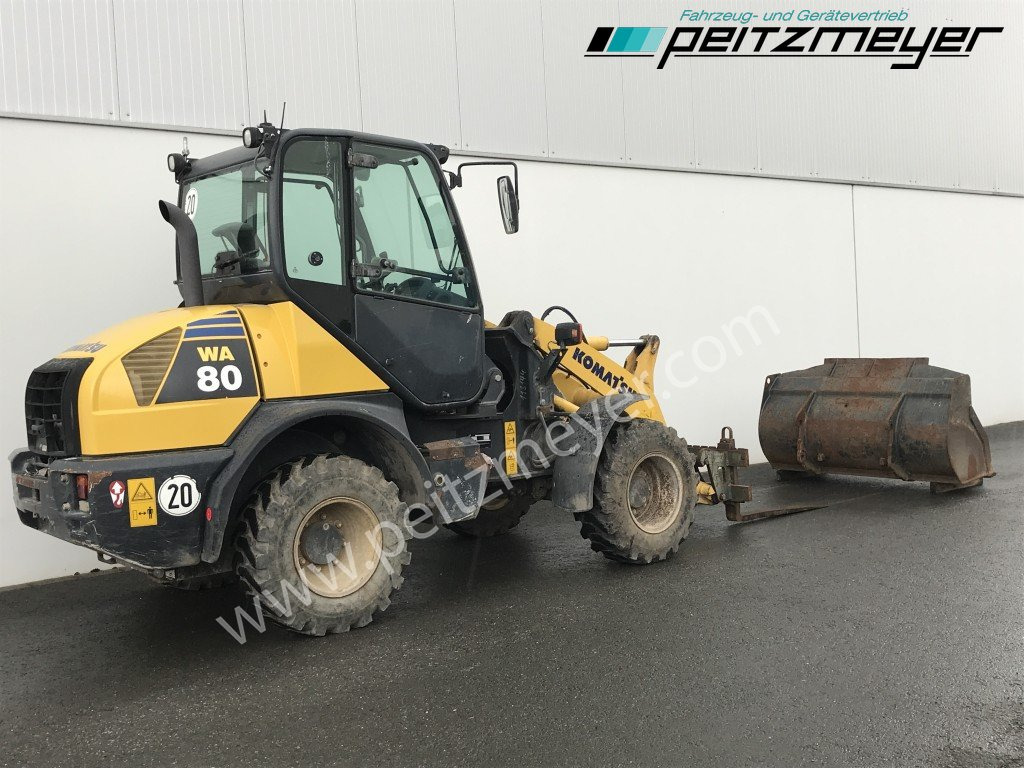 Komatsu RADLADER WA 80-6 Palettengabel und Standardschaufel - Utovarivač na kotačima: slika  Komatsu RADLADER WA 80-6 Palettengabel und Standardschaufel - Utovarivač na kotačima Komatsu RADLADER WA 80-6 Palettengabel und Standardschaufel - Utovarivač na kotačima: slika  Komatsu RADLADER WA 80-6 Palettengabel und Standardschaufel - Utovarivač na kotačima