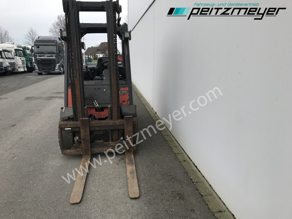 LINDE Gabelstapler H 35 T Gas + Seitenschieber - Plinski viličar: slika LINDE Gabelstapler H 35 T Gas + Seitenschieber - Plinski viličar LINDE Gabelstapler H 35 T Gas + Seitenschieber - Plinski viličar: slika LINDE Gabelstapler H 35 T Gas + Seitenschieber - Plinski viličar