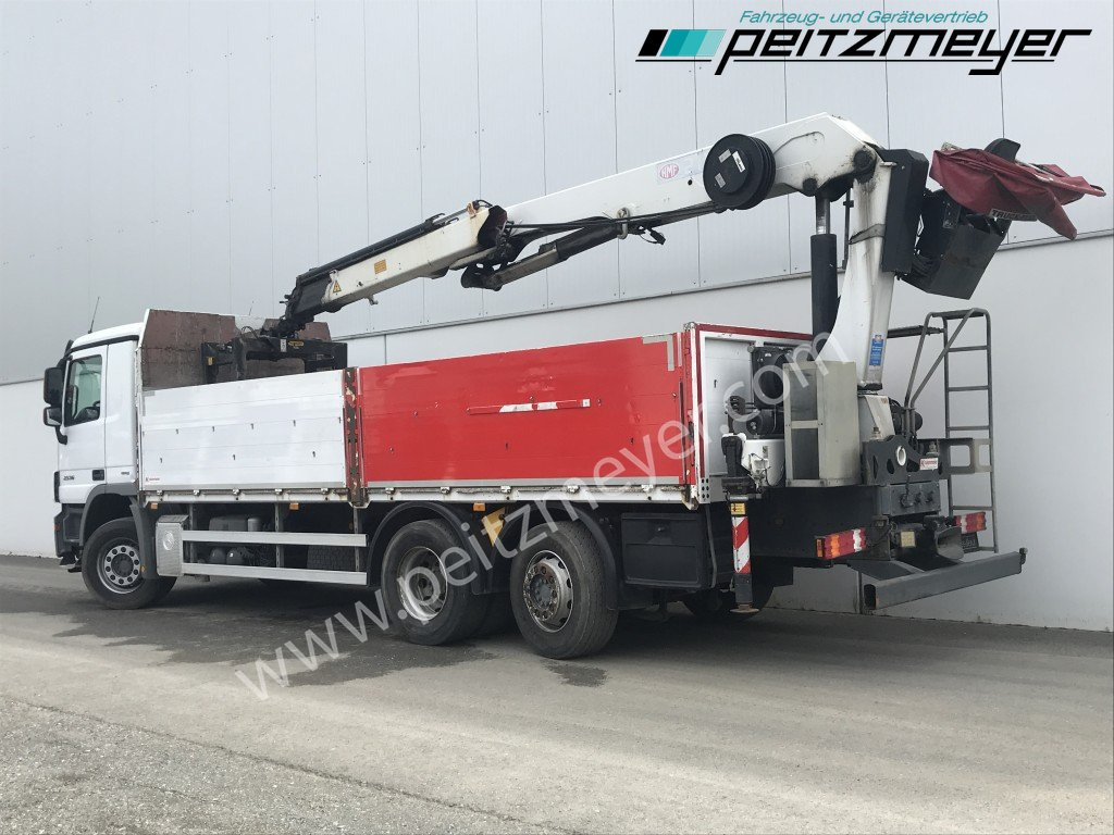MERCEDES-BENZ Actros 2536 LL Pritsche HMF Heckkran m. Zange Baustoff - Kamion s otvorenim sandukom, Kamion s kranom: slika MERCEDES-BENZ Actros 2536 LL Pritsche HMF Heckkran m. Zange Baustoff - Kamion s otvorenim sandukom, Kamion s kranom MERCEDES-BENZ Actros 2536 LL Pritsche HMF Heckkran m. Zange Baustoff - Kamion s otvorenim sandukom, Kamion s kranom: slika MERCEDES-BENZ Actros 2536 LL Pritsche HMF Heckkran m. Zange Baustoff - Kamion s otvorenim sandukom, Kamion s kranom