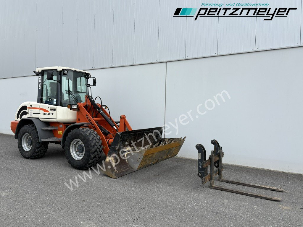 SCHAEFF RADLADER SKL 834 Palettengabel + Klappschaufel - Utovarivač na kotačima: slika  SCHAEFF RADLADER SKL 834 Palettengabel + Klappschaufel - Utovarivač na kotačima SCHAEFF RADLADER SKL 834 Palettengabel + Klappschaufel - Utovarivač na kotačima: slika  SCHAEFF RADLADER SKL 834 Palettengabel + Klappschaufel - Utovarivač na kotačima