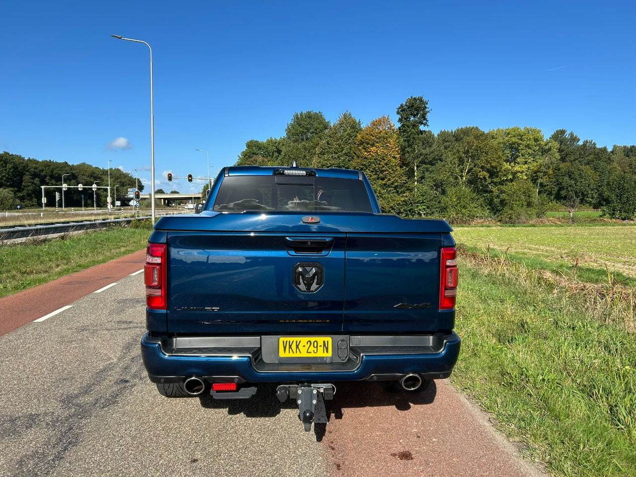 Dodge Ram Pick Up 1500 5.7 V8 4x4 Creb Cab Limeted Hemi Etorque - Pick-up: slika Dodge Ram Pick Up 1500 5.7 V8 4x4 Creb Cab Limeted Hemi Etorque - Pick-up Dodge Ram Pick Up 1500 5.7 V8 4x4 Creb Cab Limeted Hemi Etorque - Pick-up: slika Dodge Ram Pick Up 1500 5.7 V8 4x4 Creb Cab Limeted Hemi Etorque - Pick-up