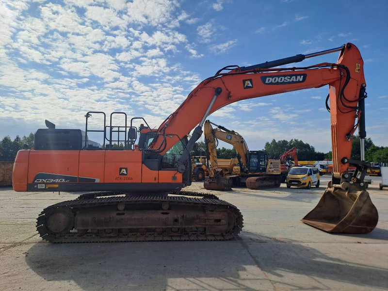 Doosan DX340LC-5 (with full Topcon 3D GPS) - Bager gusjeničar: slika Doosan DX340LC-5 (with full Topcon 3D GPS) - Bager gusjeničar Doosan DX340LC-5 (with full Topcon 3D GPS) - Bager gusjeničar: slika Doosan DX340LC-5 (with full Topcon 3D GPS) - Bager gusjeničar