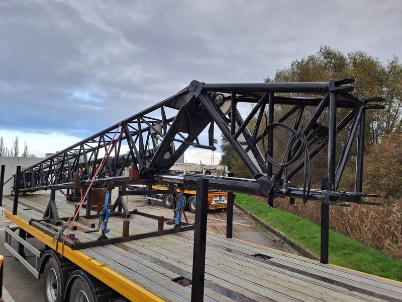 Autodizalica za sve terene Grove GMK5220: slika Autodizalica za sve terene Grove GMK5220