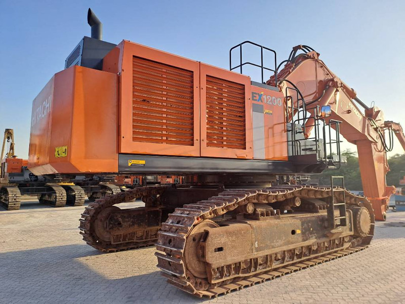 Hitachi EX1200-6 ME (New Boom + Stick)(Jebel Ali, UAE) - Bager gusjeničar: slika Hitachi EX1200-6 ME (New Boom + Stick)(Jebel Ali, UAE) - Bager gusjeničar Hitachi EX1200-6 ME (New Boom + Stick)(Jebel Ali, UAE) - Bager gusjeničar: slika Hitachi EX1200-6 ME (New Boom + Stick)(Jebel Ali, UAE) - Bager gusjeničar