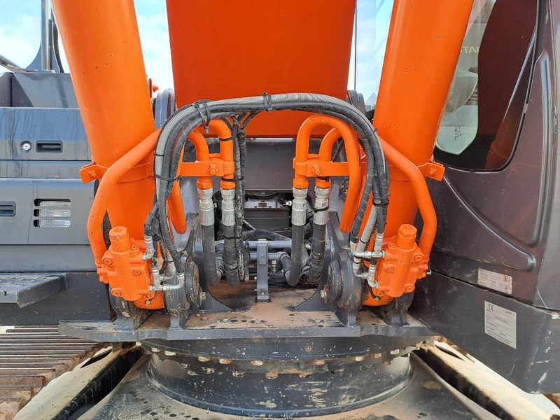 Bager gusjeničar Hitachi ZX 350 LCN-6: slika Bager gusjeničar Hitachi ZX 350 LCN-6