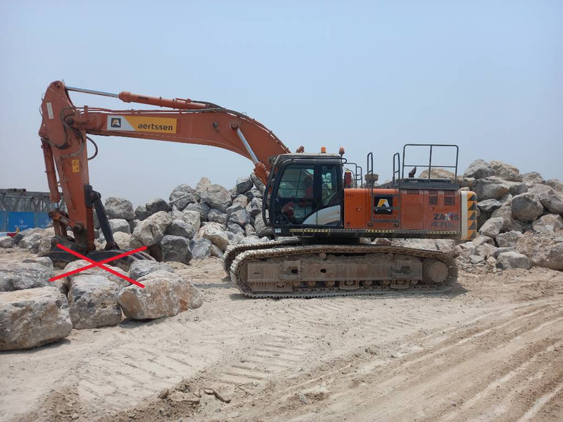 Hitachi ZX470-5G (Abu Dhabi) - Bager gusjeničar: slika Hitachi ZX470-5G (Abu Dhabi) - Bager gusjeničar Hitachi ZX470-5G (Abu Dhabi) - Bager gusjeničar: slika Hitachi ZX470-5G (Abu Dhabi) - Bager gusjeničar