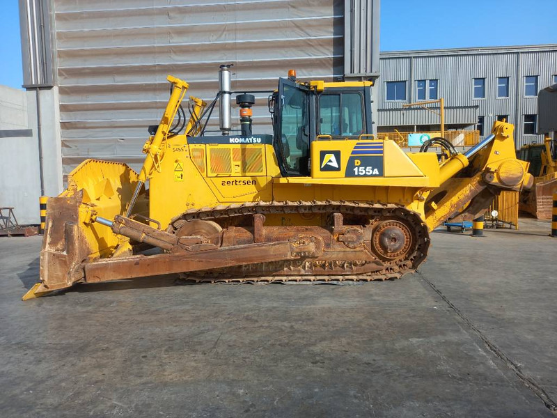 Komatsu D155A (4 Pieces available - Abu Dhabi) - Buldožer: slika Komatsu D155A (4 Pieces available - Abu Dhabi) - Buldožer Komatsu D155A (4 Pieces available - Abu Dhabi) - Buldožer: slika Komatsu D155A (4 Pieces available - Abu Dhabi) - Buldožer
