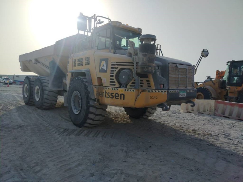 Komatsu HM400-3R (4 pieces available in Abu Dhabi) - Zglobni istovarivač: slika Komatsu HM400-3R (4 pieces available in Abu Dhabi) - Zglobni istovarivač Komatsu HM400-3R (4 pieces available in Abu Dhabi) - Zglobni istovarivač: slika Komatsu HM400-3R (4 pieces available in Abu Dhabi) - Zglobni istovarivač