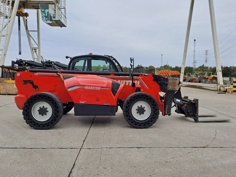Manitou MT 1840 - HD Forks - Teleskopski rukovatelj: slika Manitou MT 1840 - HD Forks - Teleskopski rukovatelj Manitou MT 1840 - HD Forks - Teleskopski rukovatelj: slika Manitou MT 1840 - HD Forks - Teleskopski rukovatelj