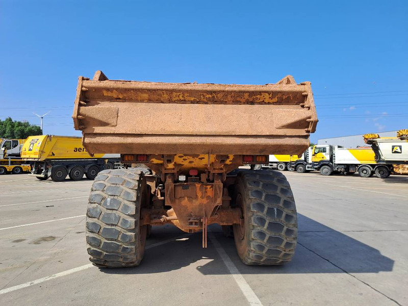 Volvo A 25 F 6x6 - Zglobni istovarivač: slika Volvo A 25 F 6x6 - Zglobni istovarivač Volvo A 25 F 6x6 - Zglobni istovarivač: slika Volvo A 25 F 6x6 - Zglobni istovarivač