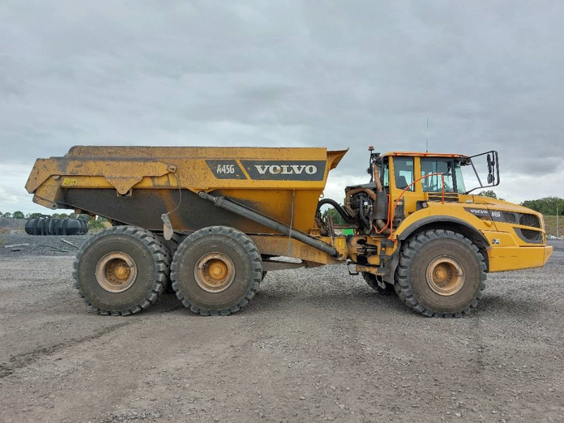 Volvo A45G - Zglobni istovarivač: slika Volvo A45G - Zglobni istovarivač Volvo A45G - Zglobni istovarivač: slika Volvo A45G - Zglobni istovarivač