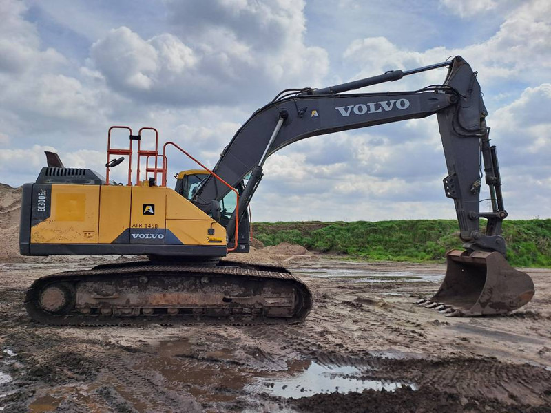 Volvo EC 300 EL - Bager gusjeničar: slika Volvo EC 300 EL - Bager gusjeničar Volvo EC 300 EL - Bager gusjeničar: slika Volvo EC 300 EL - Bager gusjeničar