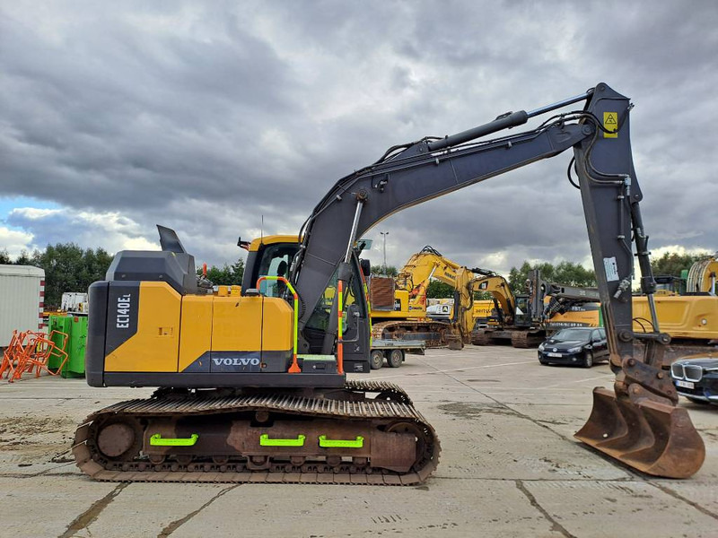 Volvo EC140EL (2 pieces available) - Bager gusjeničar: slika Volvo EC140EL (2 pieces available) - Bager gusjeničar Volvo EC140EL (2 pieces available) - Bager gusjeničar: slika Volvo EC140EL (2 pieces available) - Bager gusjeničar