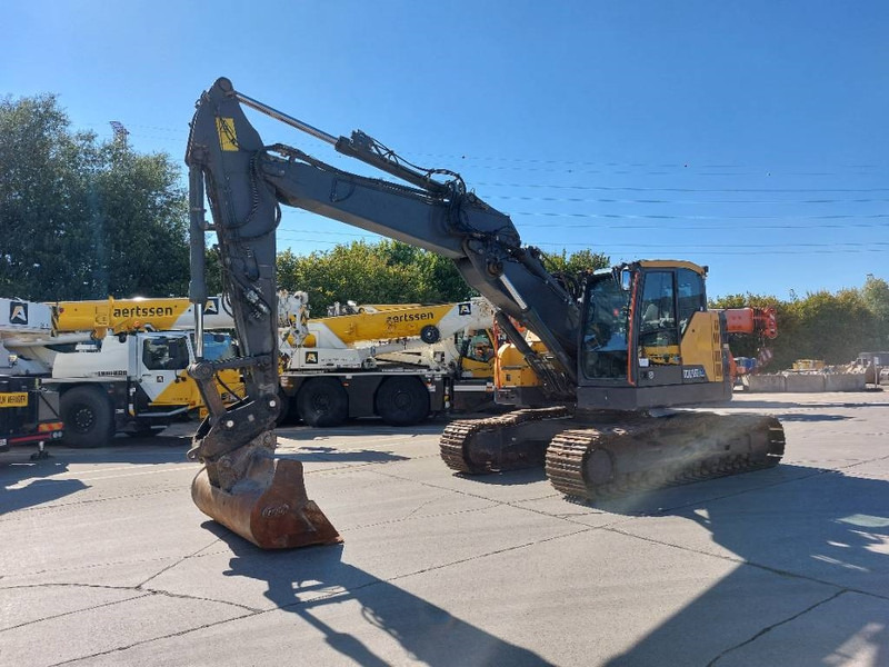 Volvo ECR 235 EL - Bager gusjeničar: slika Volvo ECR 235 EL - Bager gusjeničar Volvo ECR 235 EL - Bager gusjeničar: slika Volvo ECR 235 EL - Bager gusjeničar