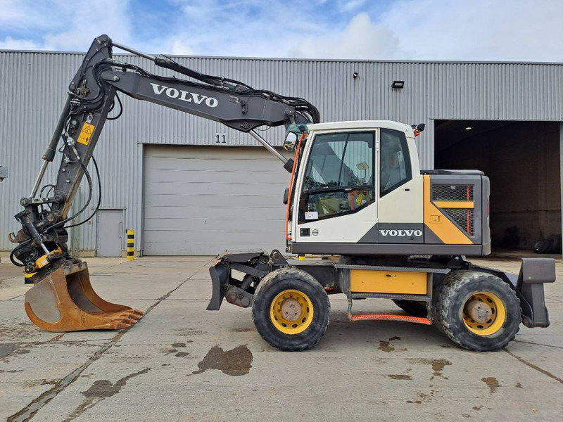 Volvo EWR150E + Engcon Rototilt - Bager na kotačima: slika Volvo EWR150E + Engcon Rototilt - Bager na kotačima Volvo EWR150E + Engcon Rototilt - Bager na kotačima: slika Volvo EWR150E + Engcon Rototilt - Bager na kotačima