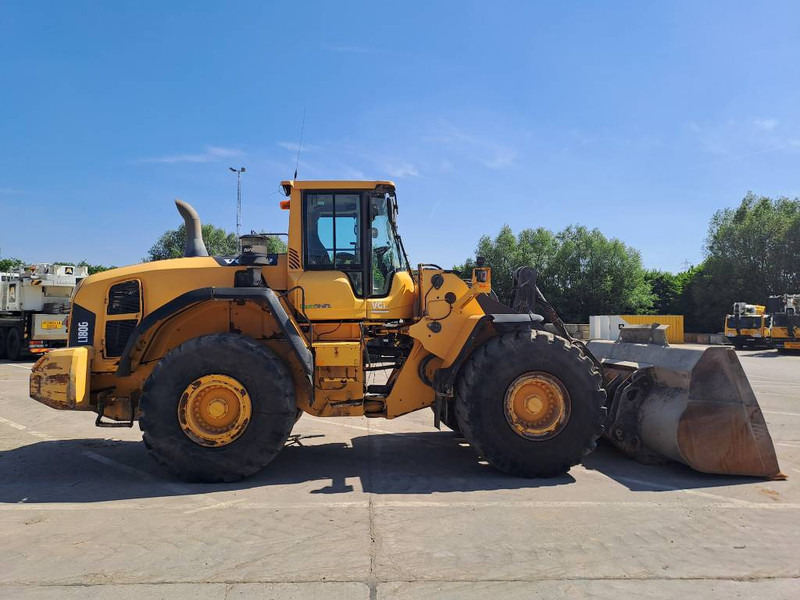 Volvo L180G - Utovarivač na kotačima: slika Volvo L180G - Utovarivač na kotačima Volvo L180G - Utovarivač na kotačima: slika Volvo L180G - Utovarivač na kotačima