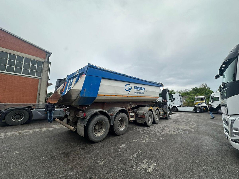 Mercedes-Benz ACTROS 3344 - Kiper poluprikolica: slika Mercedes-Benz ACTROS 3344 - Kiper poluprikolica Mercedes-Benz ACTROS 3344 - Kiper poluprikolica: slika Mercedes-Benz ACTROS 3344 - Kiper poluprikolica