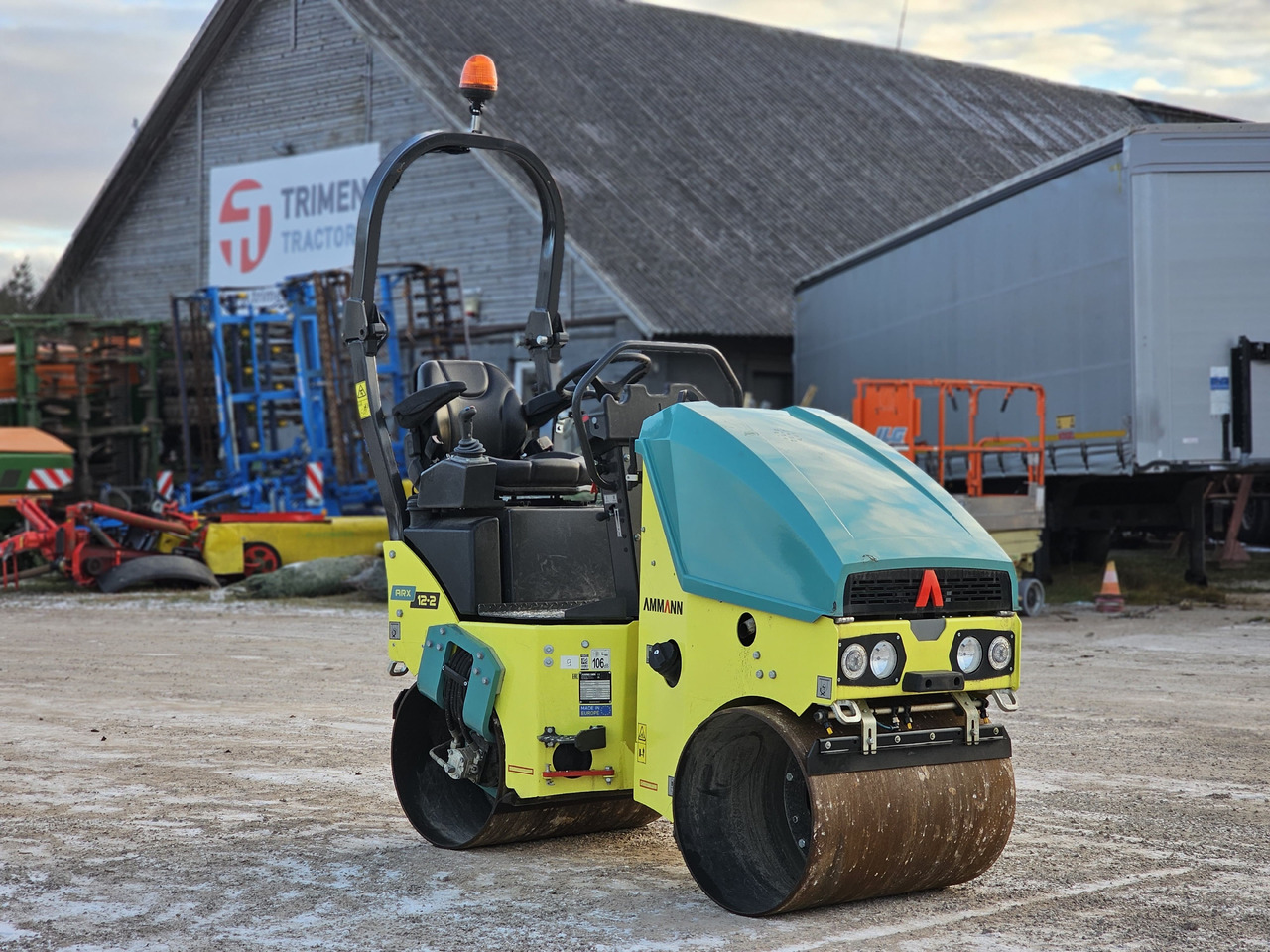 AMMANN ARX 12-2 - Valjak: slika AMMANN ARX 12-2 - Valjak AMMANN ARX 12-2 - Valjak: slika AMMANN ARX 12-2 - Valjak