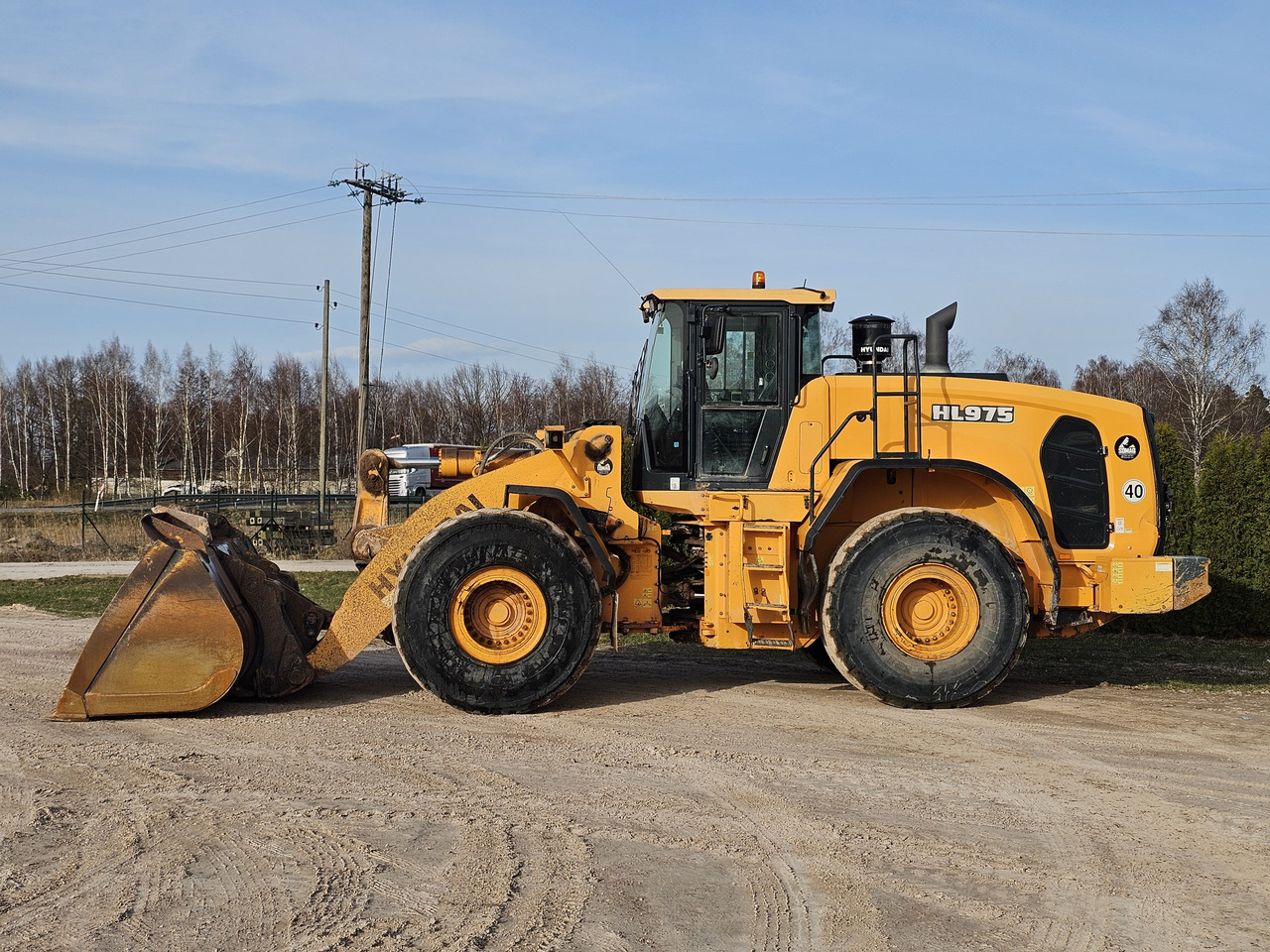 HYUNDAI HL975 - Utovarivač na kotačima: slika HYUNDAI HL975 - Utovarivač na kotačima HYUNDAI HL975 - Utovarivač na kotačima: slika HYUNDAI HL975 - Utovarivač na kotačima