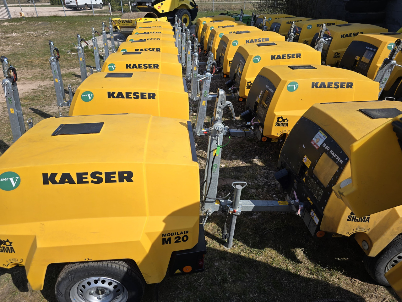 KAESER M20 - Zračni kompresor: slika KAESER M20 - Zračni kompresor KAESER M20 - Zračni kompresor: slika KAESER M20 - Zračni kompresor