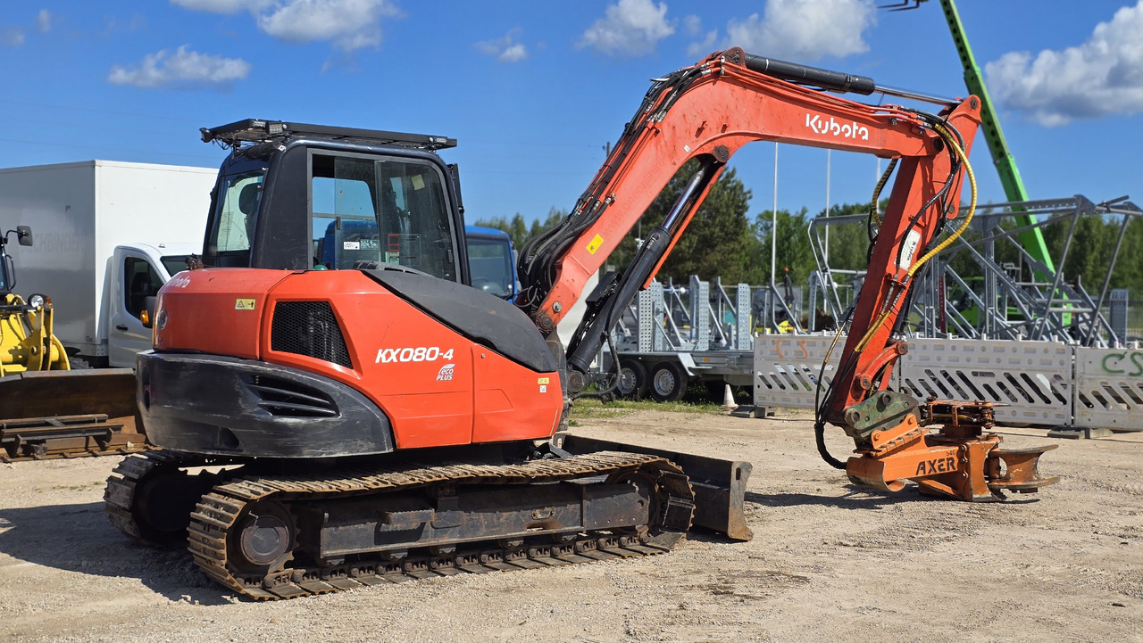 Kubota KX080-4, AXER 540 - Traktor za šumarstvo: slika Kubota KX080-4, AXER 540 - Traktor za šumarstvo Kubota KX080-4, AXER 540 - Traktor za šumarstvo: slika Kubota KX080-4, AXER 540 - Traktor za šumarstvo