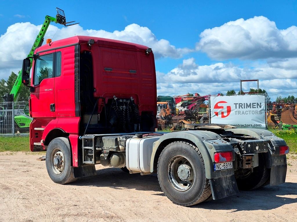 MAN TGX18.440 4x4 - Tegljač: slika MAN TGX18.440 4x4 - Tegljač MAN TGX18.440 4x4 - Tegljač: slika MAN TGX18.440 4x4 - Tegljač