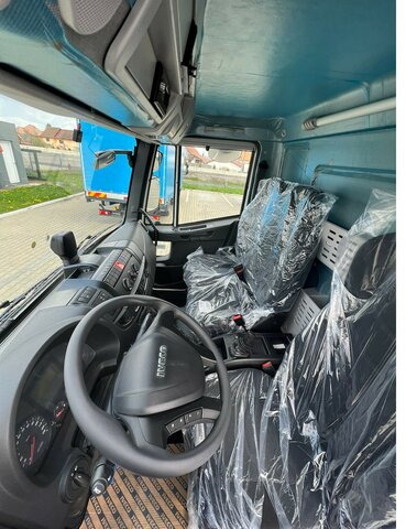 IVECO EuroCargo ML120E21 + PTO CLIMA DAB... - Kamion-šasija: slika IVECO EuroCargo ML120E21 + PTO CLIMA DAB... - Kamion-šasija IVECO EuroCargo ML120E21 + PTO CLIMA DAB... - Kamion-šasija: slika IVECO EuroCargo ML120E21 + PTO CLIMA DAB... - Kamion-šasija