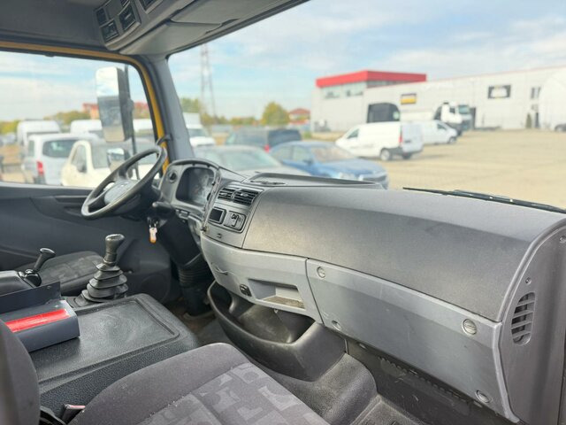 MERCEDES-BENZ Atego 1022 L Pritsche / Klima / Tachograph... - Kamion za vuču: slika MERCEDES-BENZ Atego 1022 L Pritsche / Klima / Tachograph... - Kamion za vuču MERCEDES-BENZ Atego 1022 L Pritsche / Klima / Tachograph... - Kamion za vuču: slika MERCEDES-BENZ Atego 1022 L Pritsche / Klima / Tachograph... - Kamion za vuču