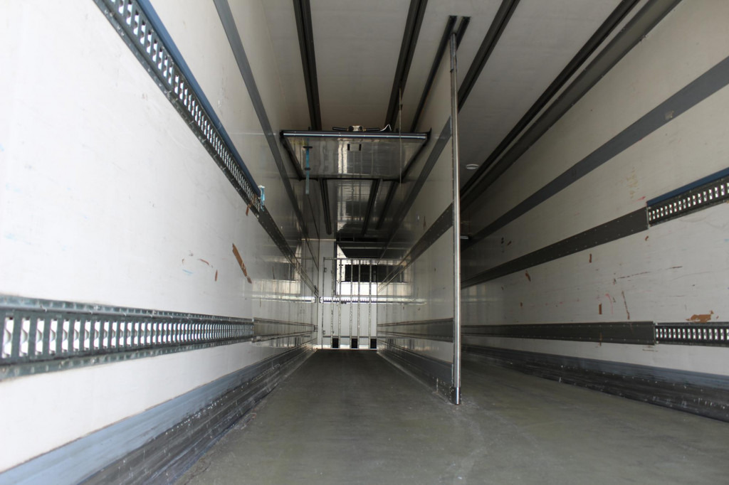 Chereau CV 1950Mt. City Bi-Multi-Temp LBW Lenkachse TOP - Poluprikolica hladnjača: slika Chereau CV 1950Mt. City Bi-Multi-Temp LBW Lenkachse TOP - Poluprikolica hladnjača Chereau CV 1950Mt. City Bi-Multi-Temp LBW Lenkachse TOP - Poluprikolica hladnjača: slika Chereau CV 1950Mt. City Bi-Multi-Temp LBW Lenkachse TOP - Poluprikolica hladnjača