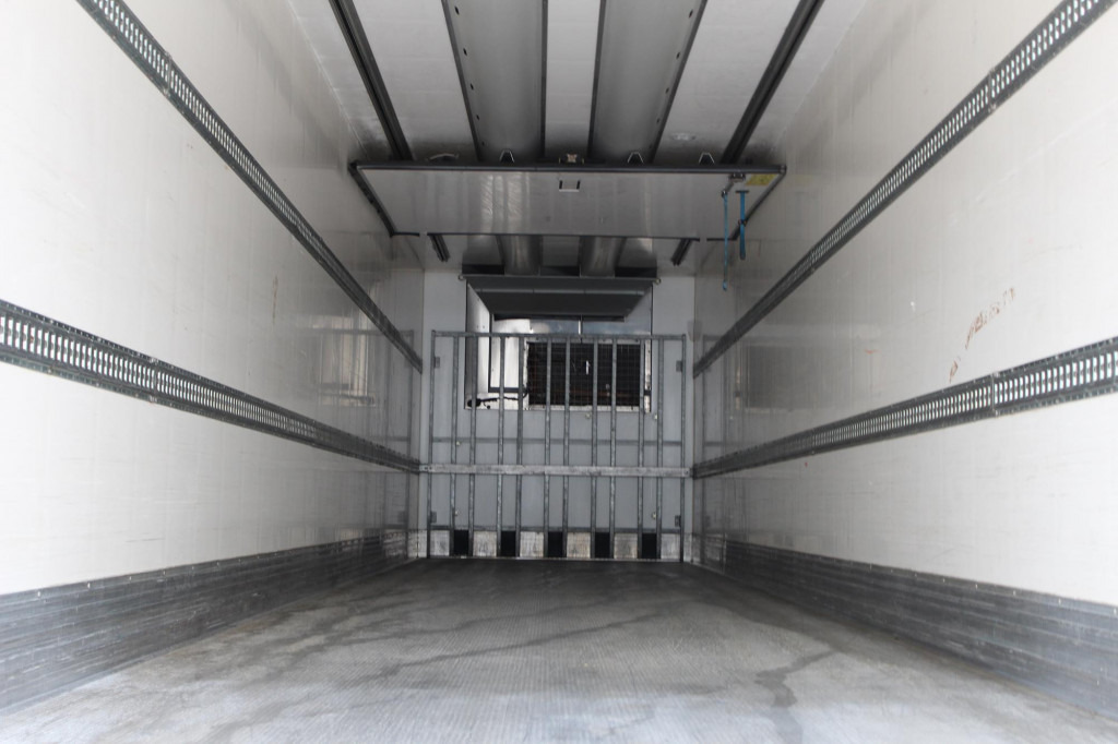 Chereau Thermo King SLXe 200 Aluboden FRC 02 2026 - Poluprikolica hladnjača: slika Chereau Thermo King SLXe 200 Aluboden FRC 02 2026 - Poluprikolica hladnjača Chereau Thermo King SLXe 200 Aluboden FRC 02 2026 - Poluprikolica hladnjača: slika Chereau Thermo King SLXe 200 Aluboden FRC 02 2026 - Poluprikolica hladnjača