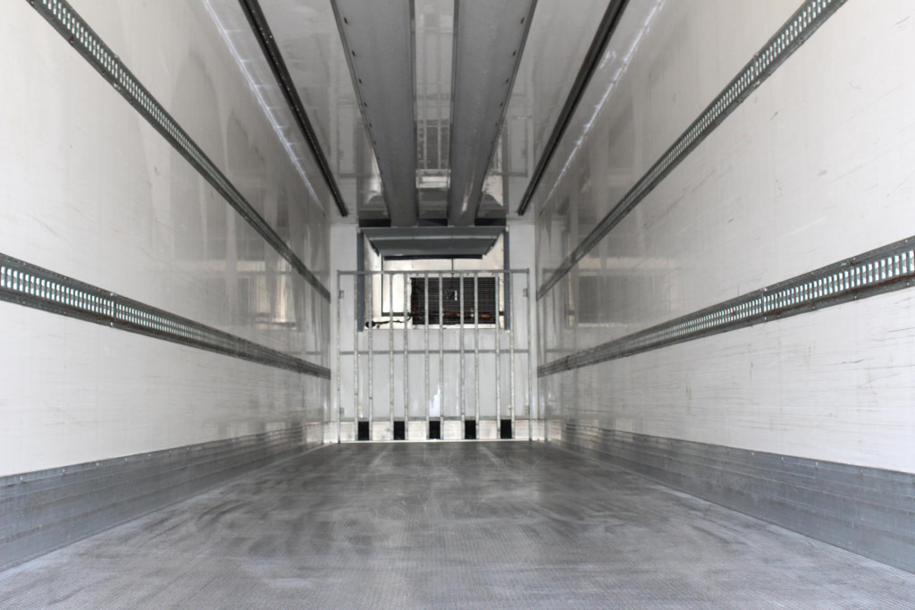 Chereau Thermo King SLXe 200 Aluboden FRC 06 2025 - Poluprikolica hladnjača: slika Chereau Thermo King SLXe 200 Aluboden FRC 06 2025 - Poluprikolica hladnjača Chereau Thermo King SLXe 200 Aluboden FRC 06 2025 - Poluprikolica hladnjača: slika Chereau Thermo King SLXe 200 Aluboden FRC 06 2025 - Poluprikolica hladnjača