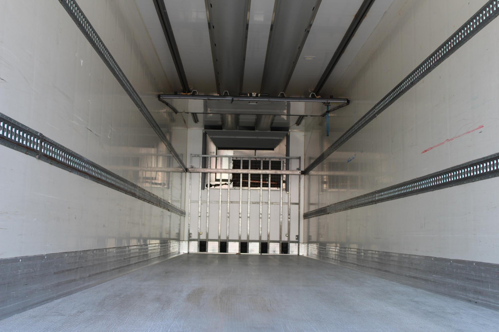 Chereau Thermo King SLXe 200 Aluboden FRC - Poluprikolica hladnjača: slika Chereau Thermo King SLXe 200 Aluboden FRC - Poluprikolica hladnjača Chereau Thermo King SLXe 200 Aluboden FRC - Poluprikolica hladnjača: slika Chereau Thermo King SLXe 200 Aluboden FRC - Poluprikolica hladnjača