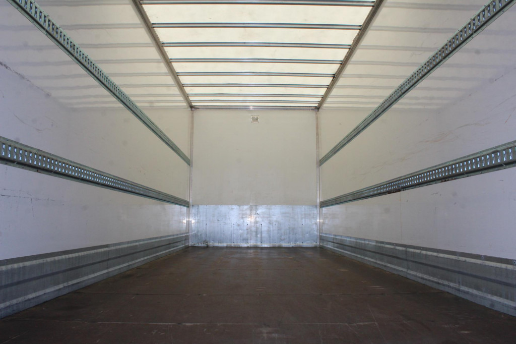 Daf LF 290 Koffer Klima LDW Rolltor LBW 298Tkm - Kamion: slika Daf LF 290 Koffer Klima LDW Rolltor LBW 298Tkm - Kamion Daf LF 290 Koffer Klima LDW Rolltor LBW 298Tkm - Kamion: slika Daf LF 290 Koffer Klima LDW Rolltor LBW 298Tkm - Kamion