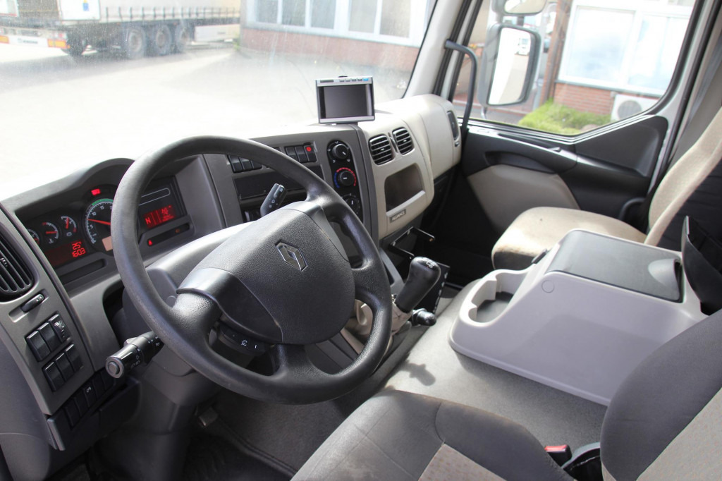 Renault Midlum 220 E5 CS 850 Strom LBW Seiten Tür FRC - Kamion: slika Renault Midlum 220 E5 CS 850 Strom LBW Seiten Tür FRC - Kamion Renault Midlum 220 E5 CS 850 Strom LBW Seiten Tür FRC - Kamion: slika Renault Midlum 220 E5 CS 850 Strom LBW Seiten Tür FRC - Kamion