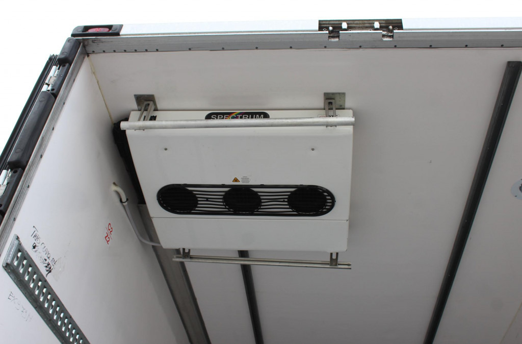 Lamberet TK SLXi Spectrum 2,65h Bi-Multi-Temp. TW LBW - Poluprikolica hladnjača: slika Lamberet TK SLXi Spectrum 2,65h Bi-Multi-Temp. TW LBW - Poluprikolica hladnjača Lamberet TK SLXi Spectrum 2,65h Bi-Multi-Temp. TW LBW - Poluprikolica hladnjača: slika Lamberet TK SLXi Spectrum 2,65h Bi-Multi-Temp. TW LBW - Poluprikolica hladnjača