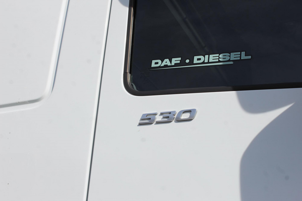 Daf 530 SSC Retarder Kühlbox 2 Tanks Standklima - Tegljač: slika Daf 530 SSC Retarder Kühlbox 2 Tanks Standklima - Tegljač Daf 530 SSC Retarder Kühlbox 2 Tanks Standklima - Tegljač: slika Daf 530 SSC Retarder Kühlbox 2 Tanks Standklima - Tegljač