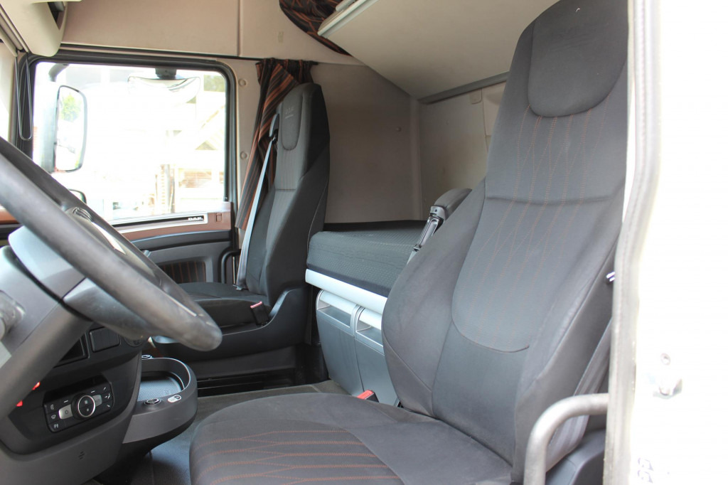 Daf XF 480 SC Retarder ACC LDWS Standklima Kühlbox - Tegljač: slika Daf XF 480 SC Retarder ACC LDWS Standklima Kühlbox - Tegljač Daf XF 480 SC Retarder ACC LDWS Standklima Kühlbox - Tegljač: slika Daf XF 480 SC Retarder ACC LDWS Standklima Kühlbox - Tegljač