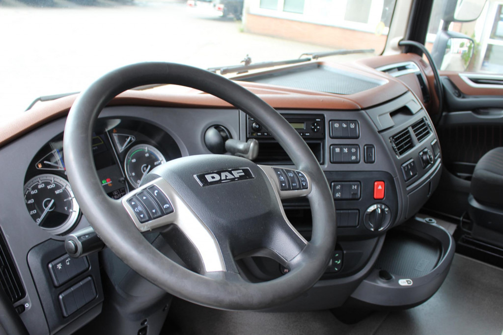 Daf XF 480 SC Retarder ACC LDWS Standklima Kühlbox - Tegljač: slika Daf XF 480 SC Retarder ACC LDWS Standklima Kühlbox - Tegljač Daf XF 480 SC Retarder ACC LDWS Standklima Kühlbox - Tegljač: slika Daf XF 480 SC Retarder ACC LDWS Standklima Kühlbox - Tegljač