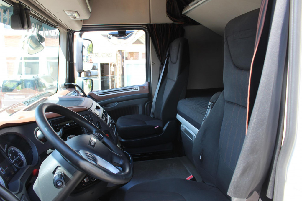Daf XF 480 SC Retarder ACC LDWS Standklima Kühlbox - Tegljač: slika Daf XF 480 SC Retarder ACC LDWS Standklima Kühlbox - Tegljač Daf XF 480 SC Retarder ACC LDWS Standklima Kühlbox - Tegljač: slika Daf XF 480 SC Retarder ACC LDWS Standklima Kühlbox - Tegljač